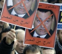 بالصور:تركيا تتضامن مع الشعب المصرى وتعلن رفضها للحكم المصرى