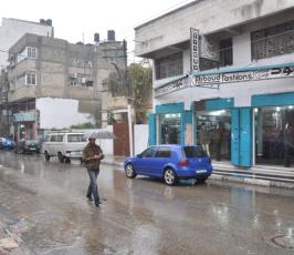 بالصور:أمطار غزيرة تسقط على قطاع غزة