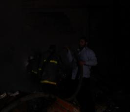 بالصور : جرحى ودمار وحرائق أحدثها القصف الصهيوني لأهداف فلسطينية