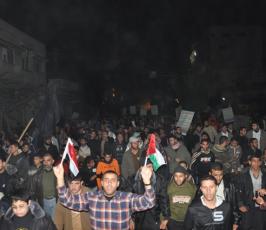 بالصور: حركة الجهاد تنظم مسيرة حاشدة إحتفالاً بنجاح الثورة بمصر