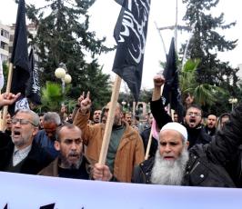 بالصور: حزب التحرير بغزة ينظم وقفة تضامنية إحتفالاً بنجاح الثورة بمصر