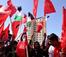 بالصور: الجبهة الديمقراطية تحتفل بذكري إنطلاقتها بمدينة غزة