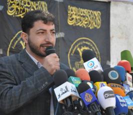 بالصور : مؤسسة مهجة القدس تنظم وقفة تضامنيةمع الأسيرين محمد الحسني واحمد أبو حصيرة 
