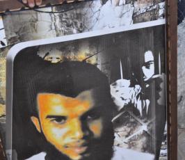 بالصور: أهالى المعتقلين الفلسطينيين يناشدون حكومة شرف بالإفراج عن أبنائهم من السجون المصرية