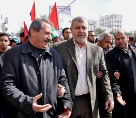 بالصور: مسيرة لفصائل المقاومة تدعوا لأنهاء الانقسام بغزة