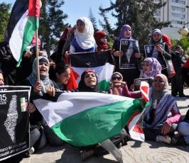 بالصور:مسيرة تحضيرية  لشباب 15 من اذار في مدينة غزة 
