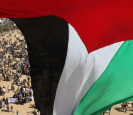 بالصور : الشعب يريد إنهاء الإنقسام والإحتلال والتنسيق الأمني واوسلو