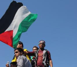 بالصور : الشعب يريد إنهاء الإنقسام والإحتلال والتنسيق الأمني واوسلو