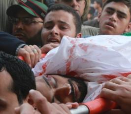 بالصور : جماهير غفيرة تطالب بالإنتقام لدماء الشهداء