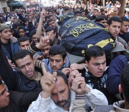 بالصور: جماهير خفيرة تشيع ثلة من شهداء العدوان الإسرائيلى على قطاع غزة