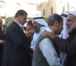 بالصور/الجهاد الاسلامي في رفح تقيم خيمه إعتصام تضامناً مع الاسرى في السجون الاسرائيلية