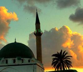 بالصور: مدينة عكا ومعالمها الطبيعية الخلابة