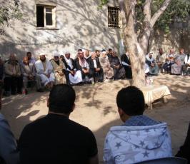 بالصور:: لجنة التواصل الجماهيري للجهاد تتمكن من رأب الصدع بين أفراد عائلة غزية