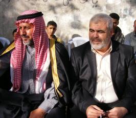 بالصور:: لجنة التواصل الجماهيري للجهاد تتمكن من رأب الصدع بين أفراد عائلة غزية
