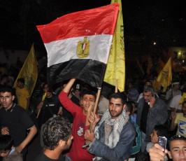 بالصور: الإستمرار بالأحتفالات بشوارع غزة فرحأً وإبتهاجاً على توقيع ورقة المصالحة