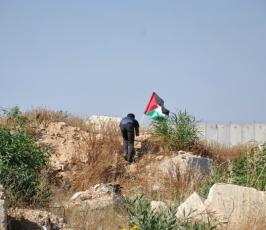 بالصور: عدسة فلسطين اليوم شهدت الإشتباكات على معبر بيت حانون
