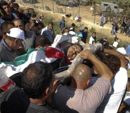 بالصور: الإشتباكات بين الإحتلال والفلسطينيين بقرية مجدل شمس 