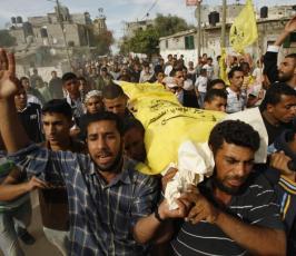 بالصور: تشييع جثمان الشهيد ابراهيم فرج الله بالوسطى