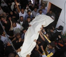 بالصور: تشييع جثمان الشهيد ابراهيم فرج الله بالوسطى