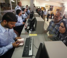 بالصور: المسافرون عبر  معبر رفح بعد تشغيله بشكل دائم