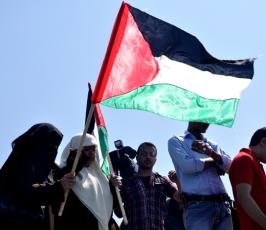 بالصور: إستعدادات الغزيين لإستقبال إسطول الحرية 2 فى ذكرى مرمرة 1