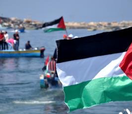 بالصور: إستعدادات الغزيين لإستقبال إسطول الحرية 2 فى ذكرى مرمرة 1