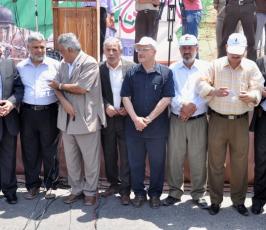 بالصور: مسيرات غضب بيوم النكسة على معبر بيت حانون