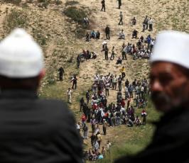 بالصور: شهداء وجرحى بإشتباكات بمجدل شمس بمسيرات العودة