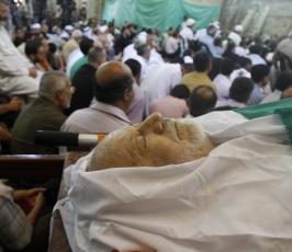بالصور : الداعية الشيخ محمد حسن شمعة في ذمة الله 