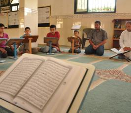 بالصور:: المخيمات الصيفية « للجهاد » تحدي وإصرار رغم قلة الامكانيات