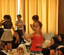 بالصور: حفل للهيئة الخيرية لإغاثة الشعب الفلسطينى لتوزع كفالات لأيتام غزة