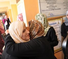 عدسة «  فلسطين اليوم » تواكب لحظة إعلان نتائج الثانوية العامة