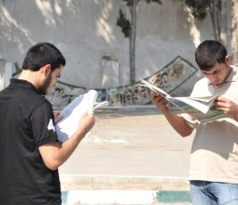 عدسة «  فلسطين اليوم » تواكب لحظة إعلان نتائج الثانوية العامة