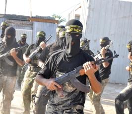 بالصور: مناورة عسكرية  لسرايا القدس لواء الوسطى