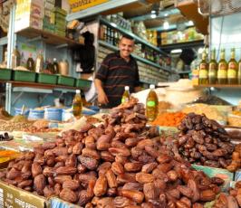 شاهد بالصور: الأجواء الرمضانية بغزة وطريقة إستقبال الغزيين لهذا الشهر المبارك