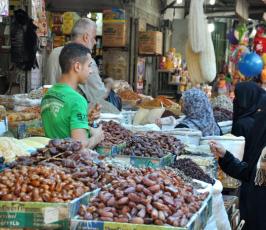 شاهد بالصور: الأجواء الرمضانية بغزة وطريقة إستقبال الغزيين لهذا الشهر المبارك