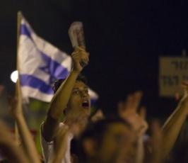 بالصور : ثورة الجياع في الشارع الإسرائيلي قد تطيح بحكومة نتنياهو