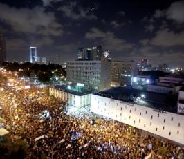 بالصور : ثورة الجياع في الشارع الإسرائيلي قد تطيح بحكومة نتنياهو