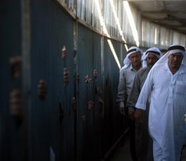 بالصور : حواجز إسرائيلية تمنع المصلين من الصلاة داخل المسجد الأقصى