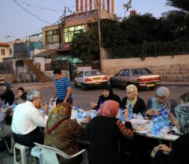 بالصور: مقتطفات من أجواء رمضان بمدينة القدس