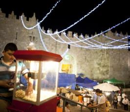 بالصور: مقتطفات من أجواء رمضان بمدينة القدس