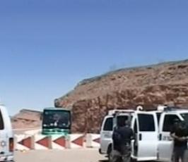 شاهد بالصور: العملية البطولية على الحافلة الصهيونية بإيلات