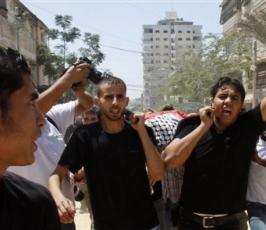 بالصور : جماهير غاضية تشييع جثامين شهداء المقاومة في رفح
