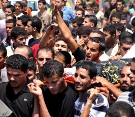 بالصور: سرايا القدس تشيع الشهيدين ابو عابدة وإسليم فى البريج