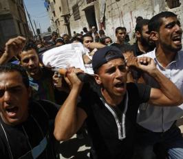 بالصور: سرايا القدس تشييع جثمان الشهيد الأسمر بمدينة رفح