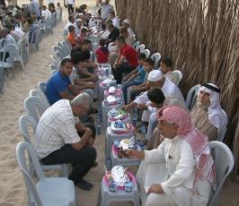 بالصور: حركة الجهاد تنظم إفطاراً جماعياً لأهالى الشهداء والأسرى بقطاع غزة