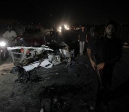 بالصور: شهيد من سرايا القدس إثر قصف صهيونى غادر لسيارته وسط قطاع غزة