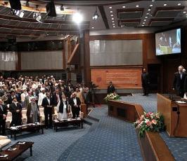 بالصور:إفتتاح المؤتمر الدولي الاول للصحوة الاسلامية بمشاركة المئات من العلماء والمفكرين من 80 بلدا بإيران