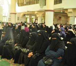 بالصور: دائرة العمل النسائي للجهاد تخرج فوج العودة لتأهيل الداعيات في حفل كبير بغزة