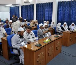 بالصور: المجلس التشريعى يستقبل قافة اميال من الإبتسامات 6 بمدينة غزة